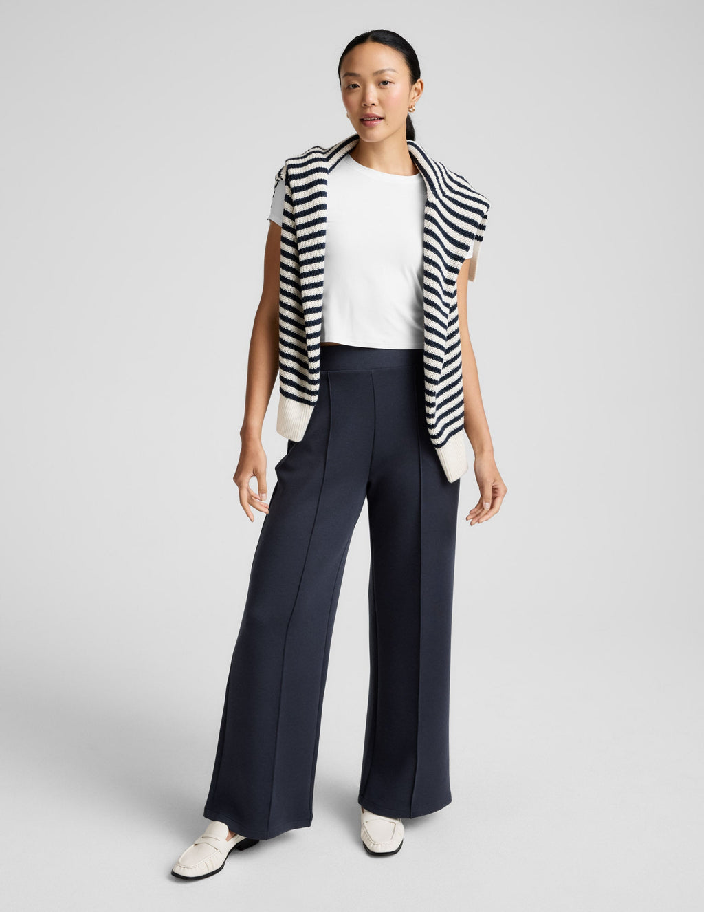 SoftSpring Wide Leg Pant 29"